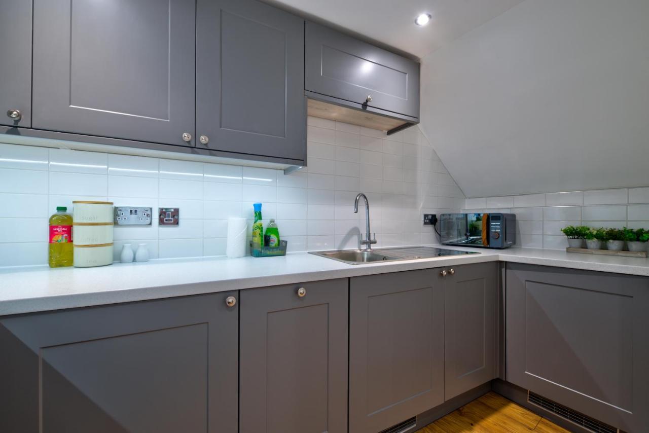 Stamford Central Stay - Stylish 2-Bed Apartment With Wifi Exterior foto
